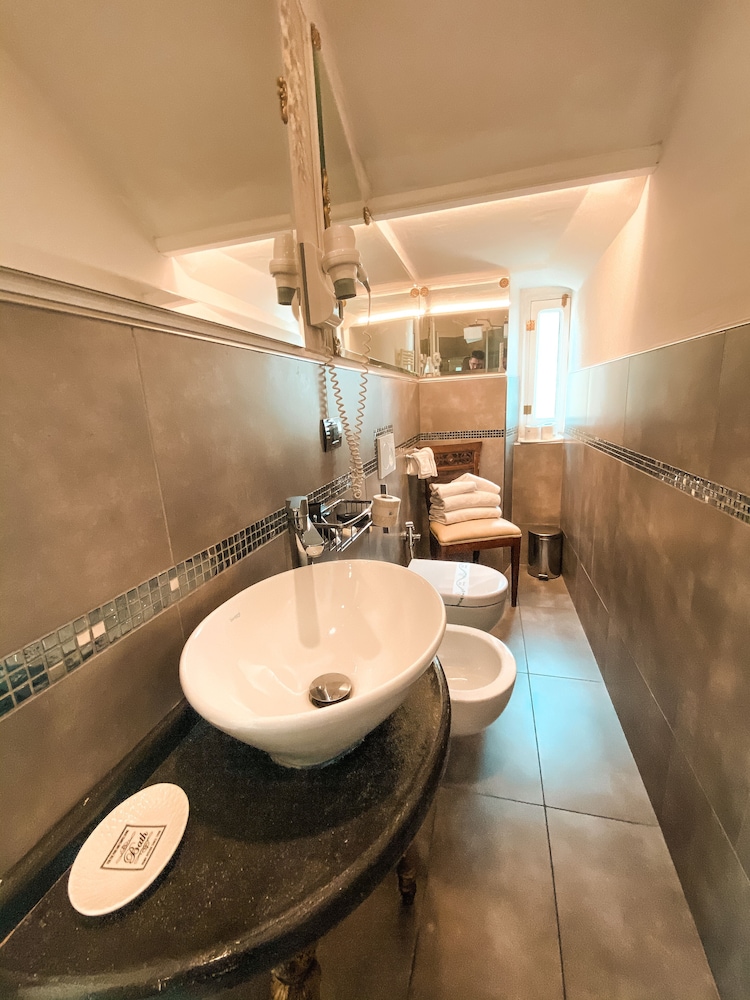 Hotel Sant'andrea 42/46