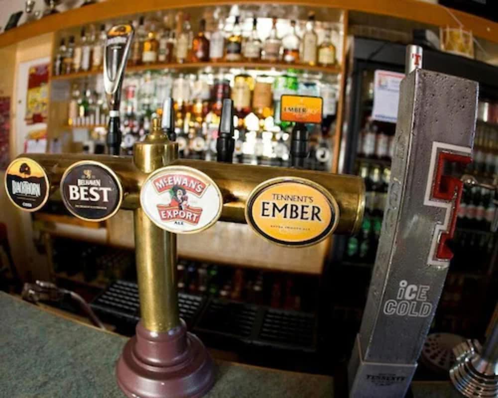 Kilmarnock Arms Hotel 17/30