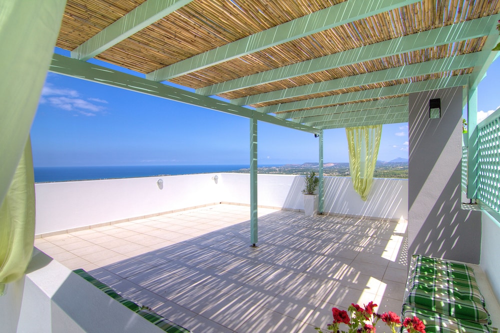 Villa Ikaros 20/50