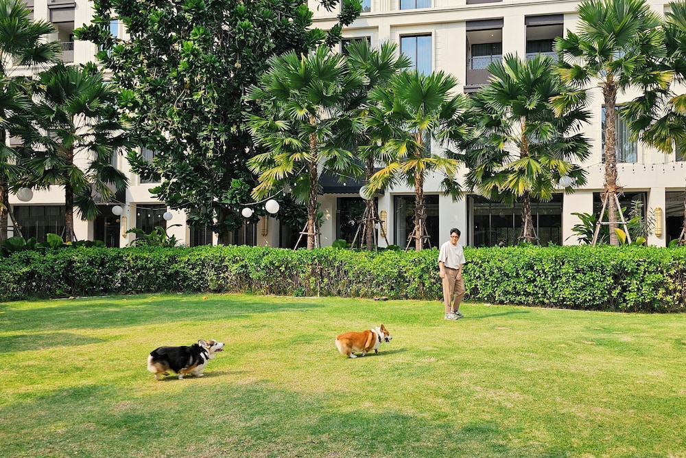 Marriott Executive Apartments, Bangkok Townhall Sukhumvit 45/49