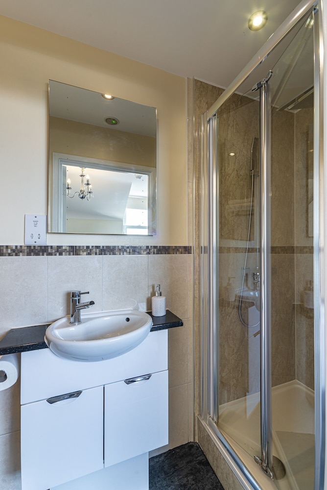 Hamiltons Boutique Accommodation 48/50