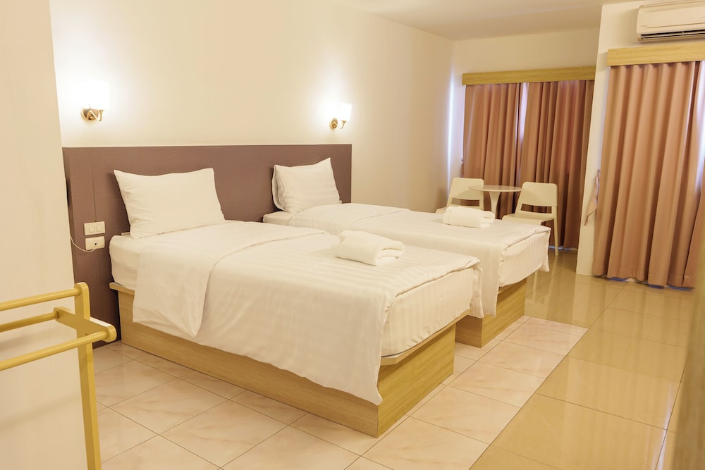 Promratchada Residence Spa 13/49
