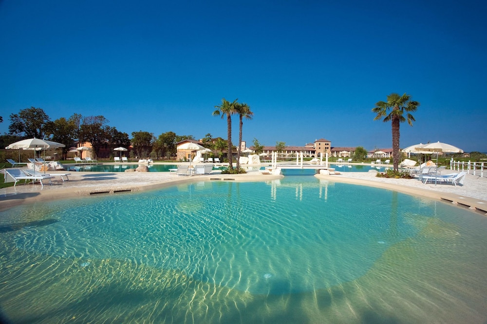 Chervo Golf Apartments San Vigilio 19/29