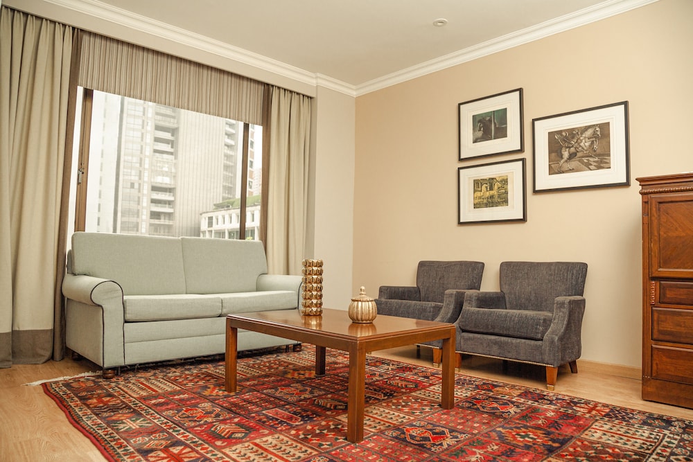 Hotel Poblado Plaza 25/50