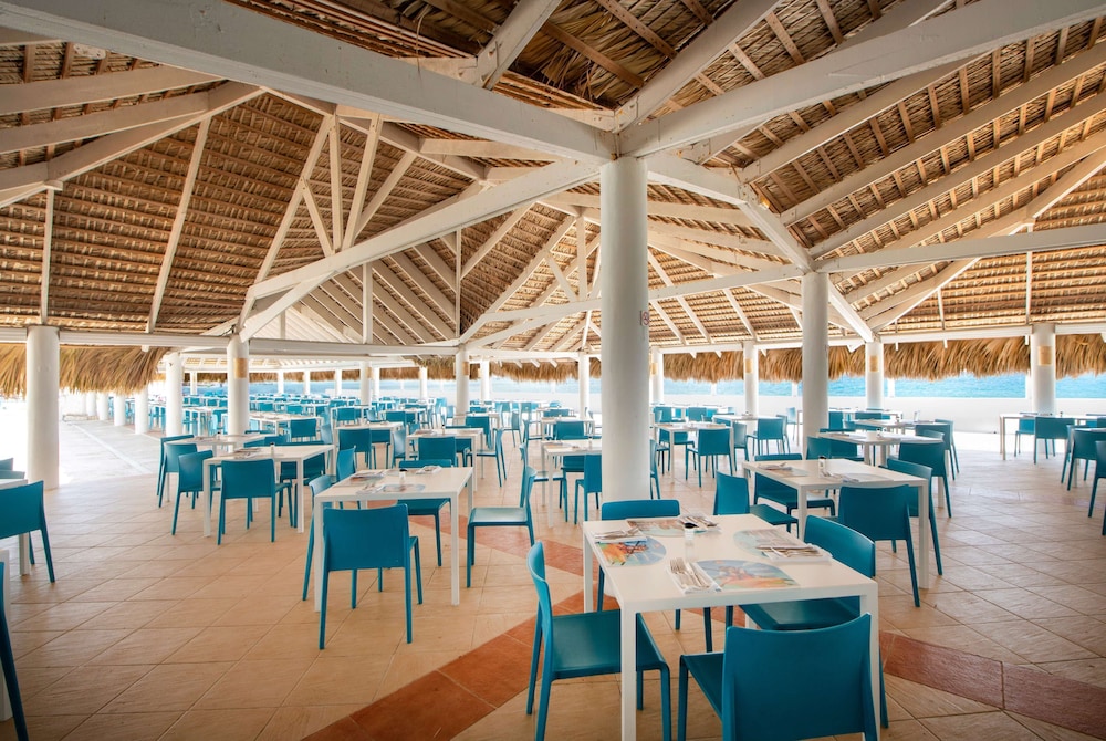 Viva Dominicus Beach by Wyndham, A Trademark All Inclusive 27/50