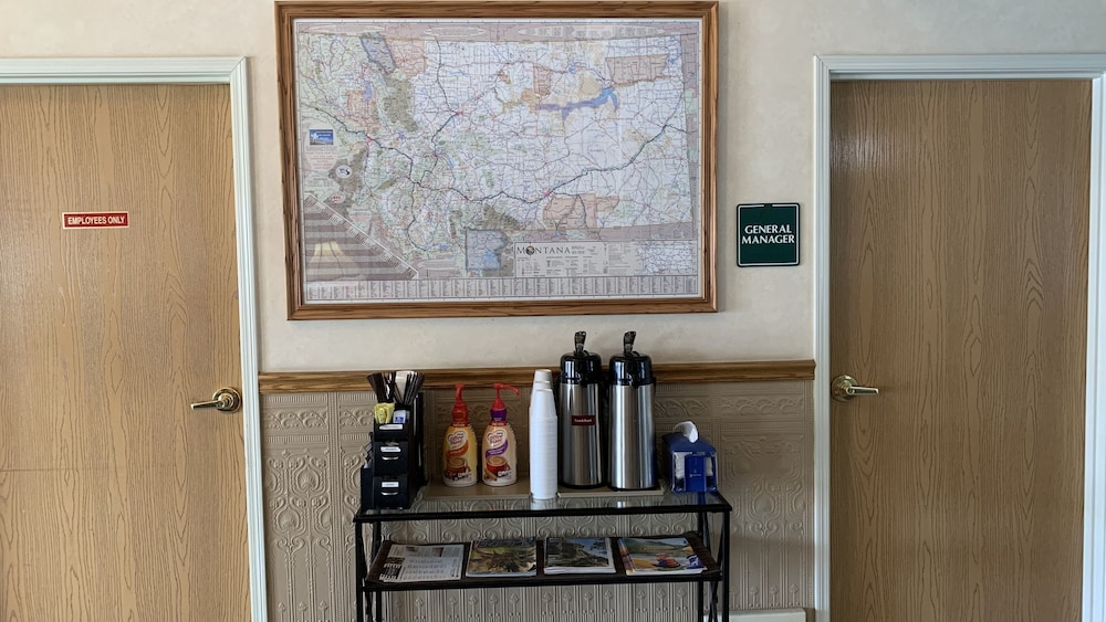 Fairbridge Inn & Suites Miles City 17/47
