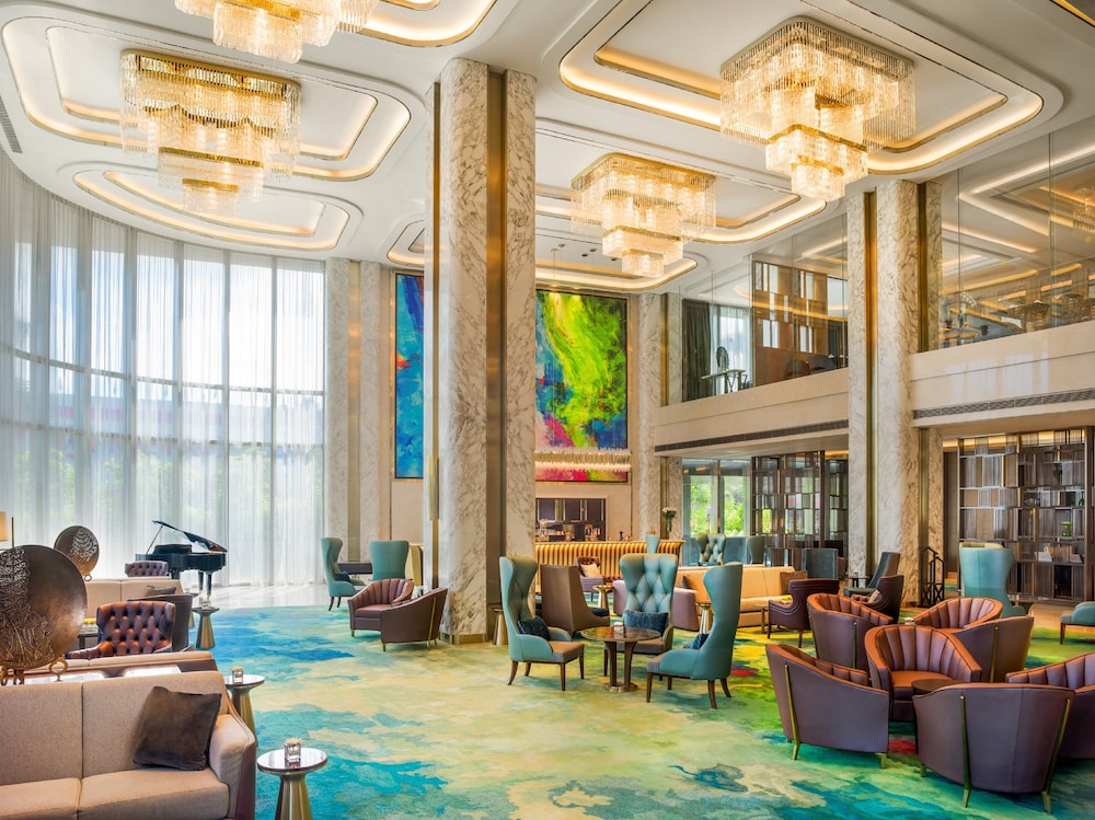 Intercontinental Jakarta Pondok Indah 59/76