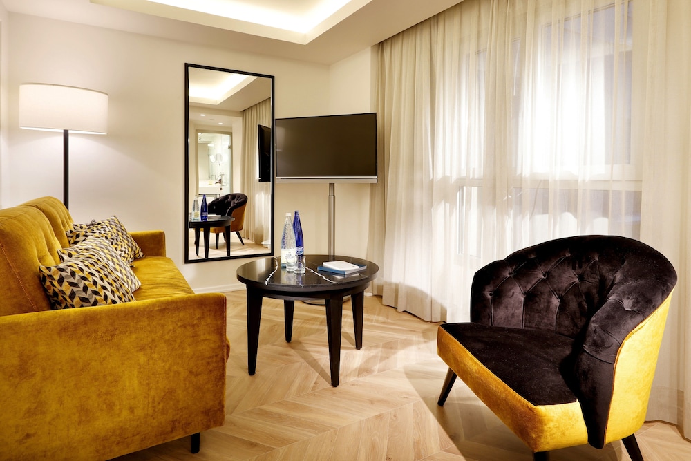 Eurostars Madrid Gran Via 45/84