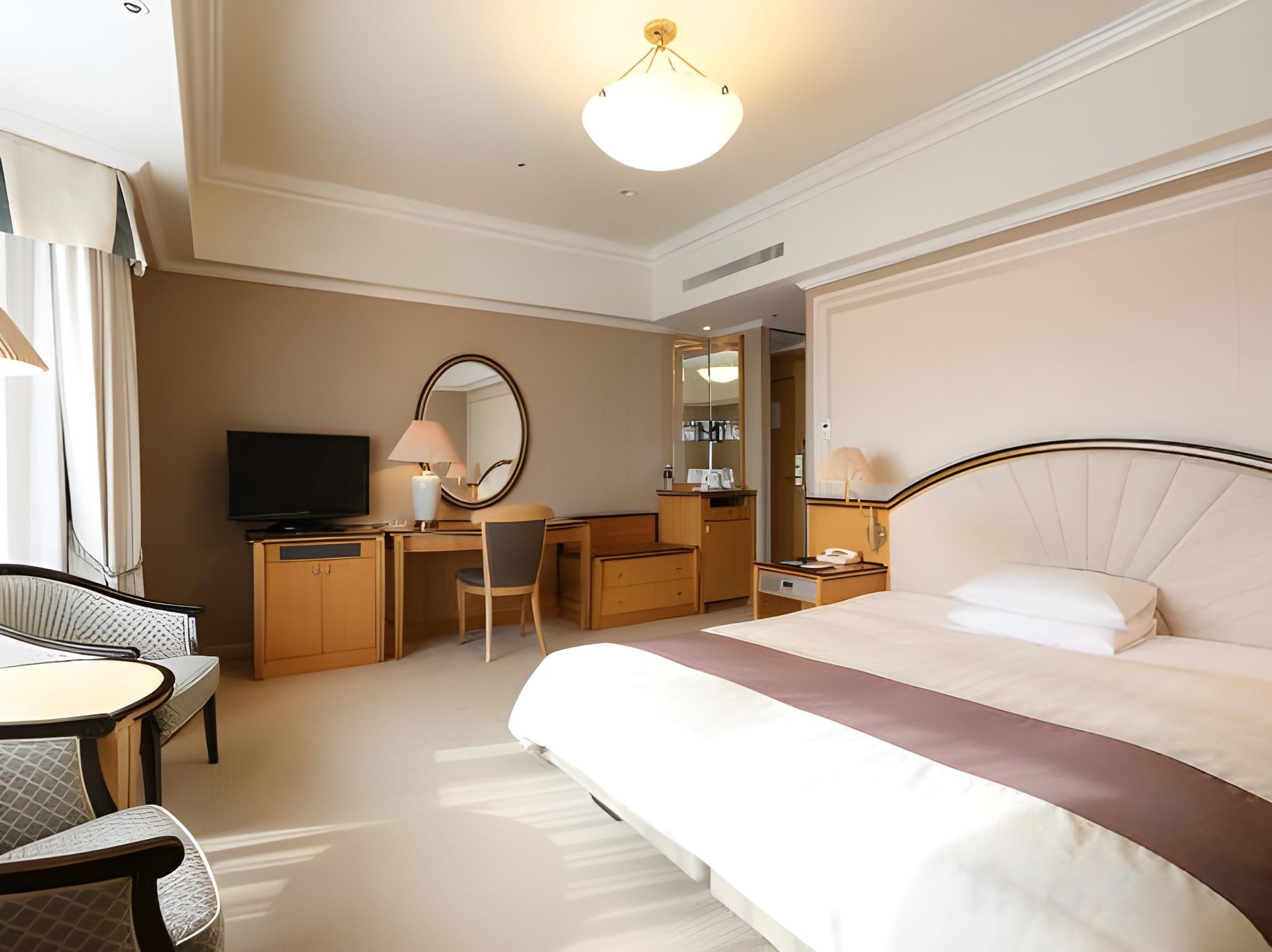 Moderate, Double Bed