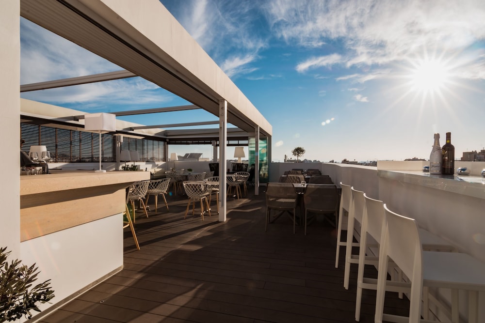 Acropolis Select Hotel 63/67