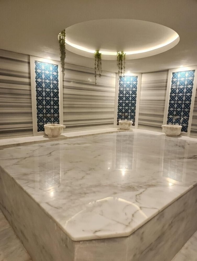Ozgur Bey Spa Hotel 25/42