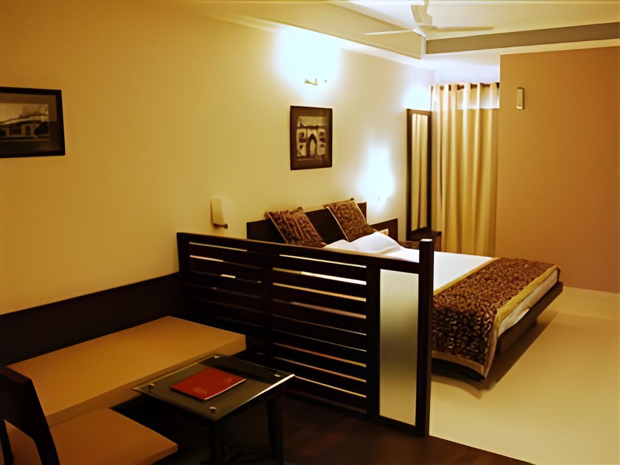 GRAND, EXECUTIVE, DOUBLE BED