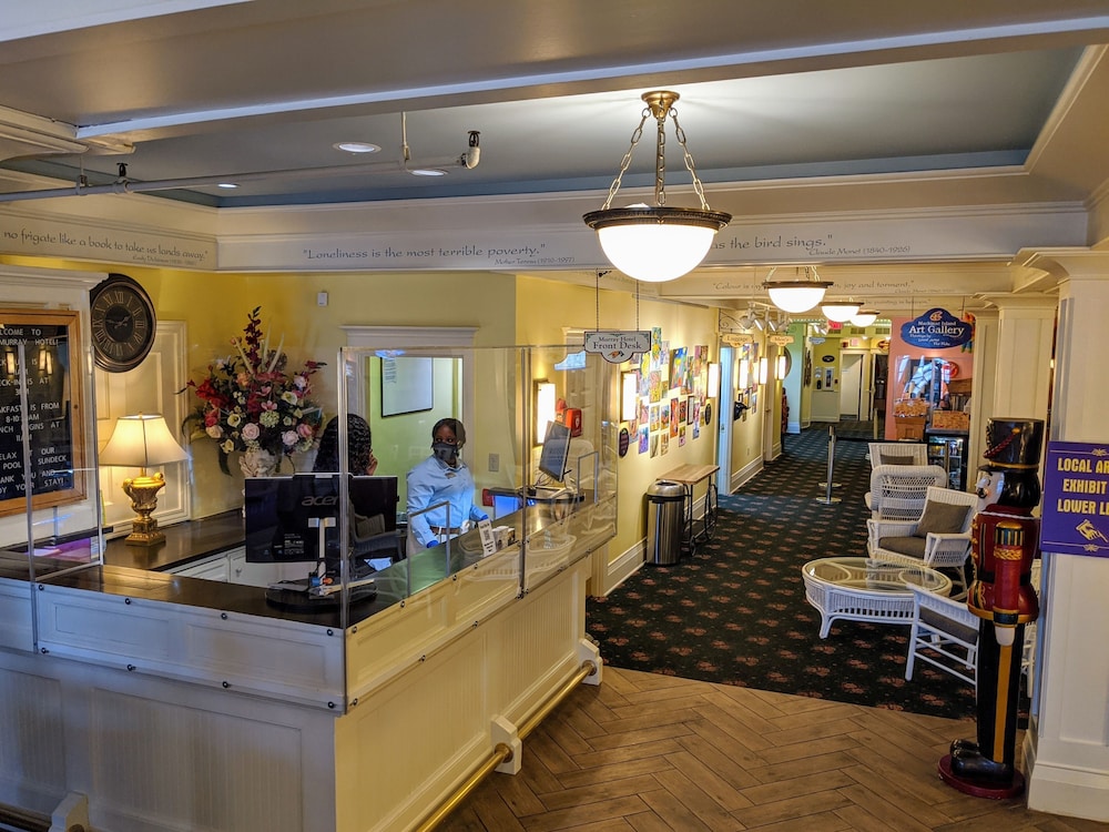 Murray Hotel 26/35