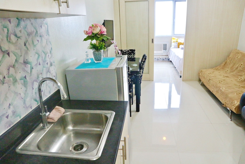Condodeal At Sea Residences 31/52