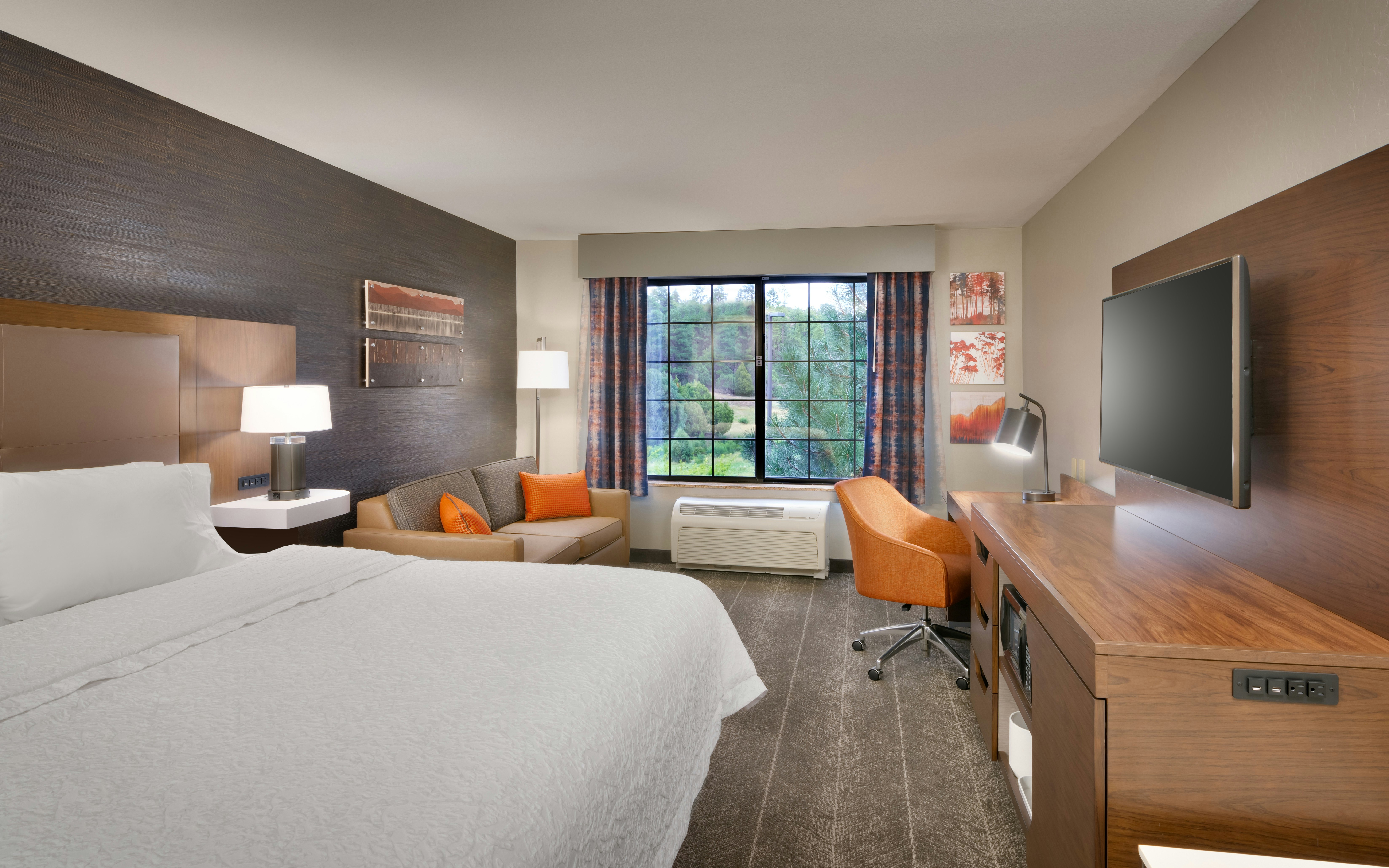 Study, King Bed