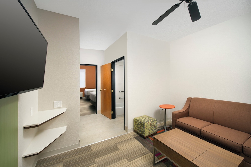 Holiday Inn Express Hotel Suites San Antonio Downtown Market Area 23/38