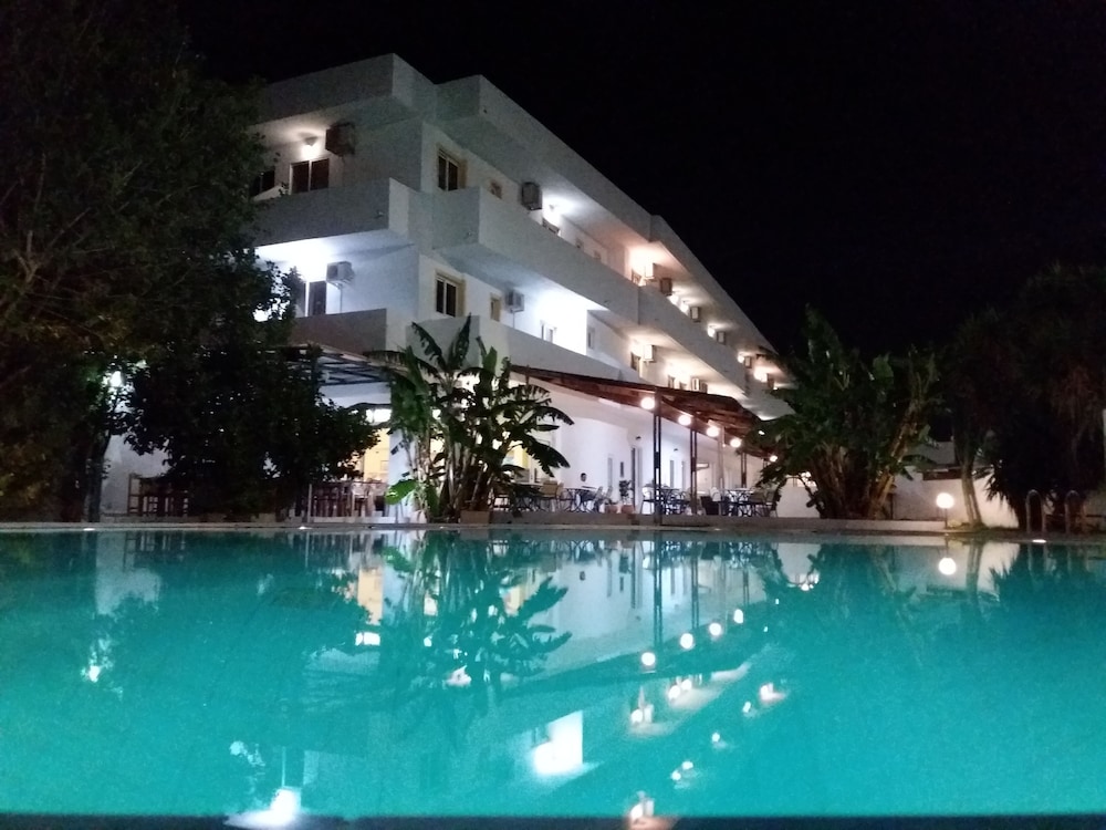 Sotirakis Hotel in FALIRAKI