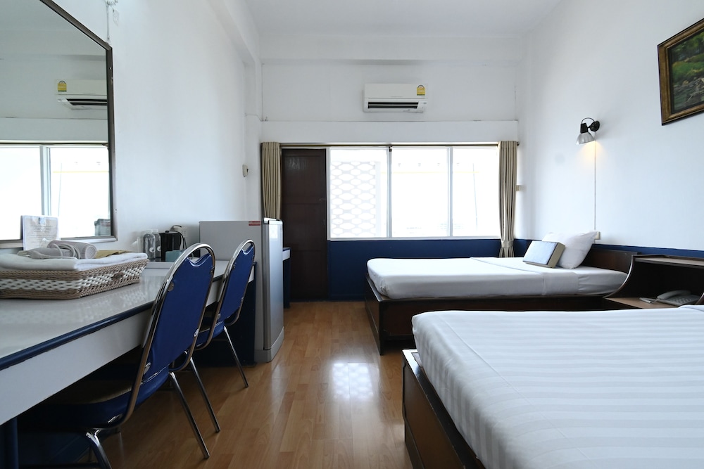 The Krungkasem Srikrung Hotel 31/65