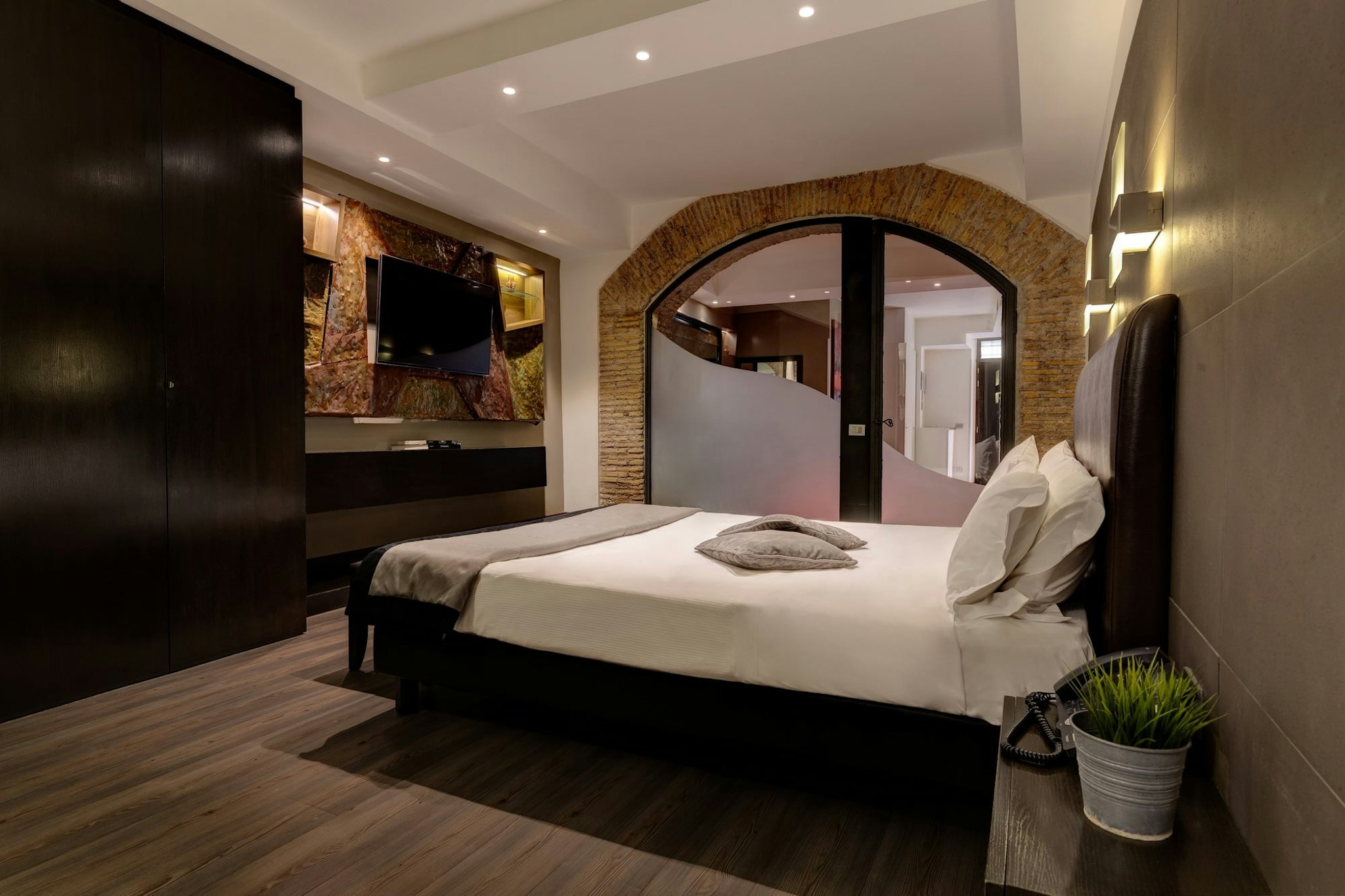 Trevi Hotel 28/79