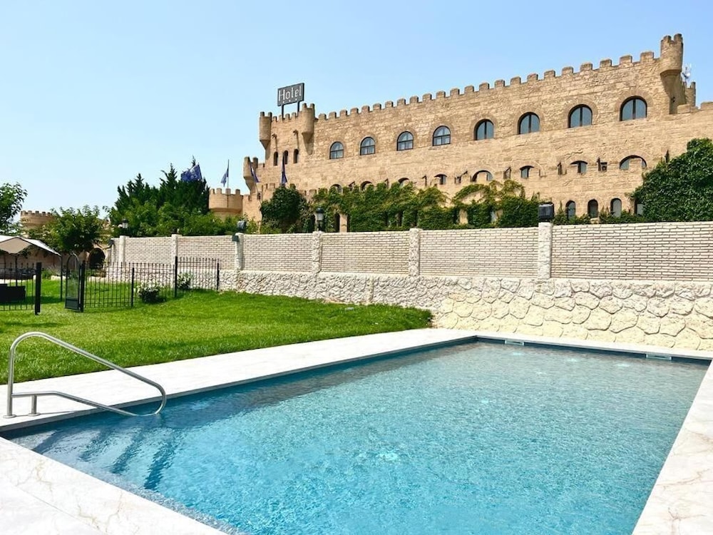 Hotel Castillo Bonavia 50/76