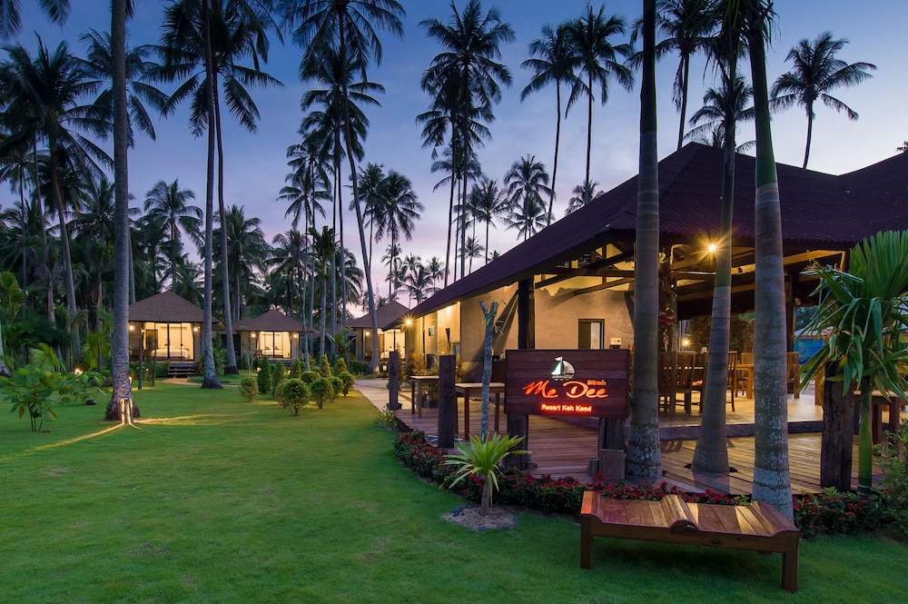 Medee Resort 4/70