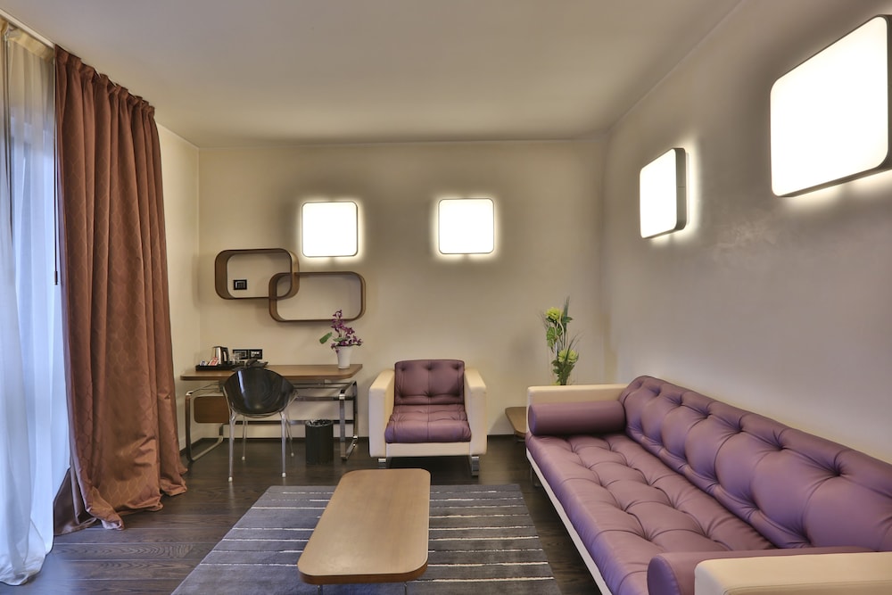Palace Moderno 40/70