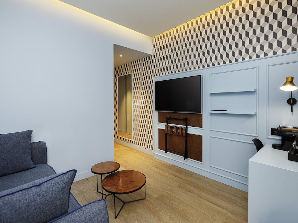 Mercure Porto Centro Aliados 48/75