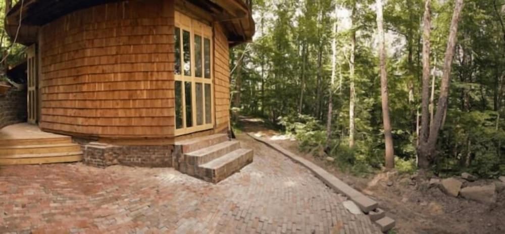 Lost River Hostel 24/50