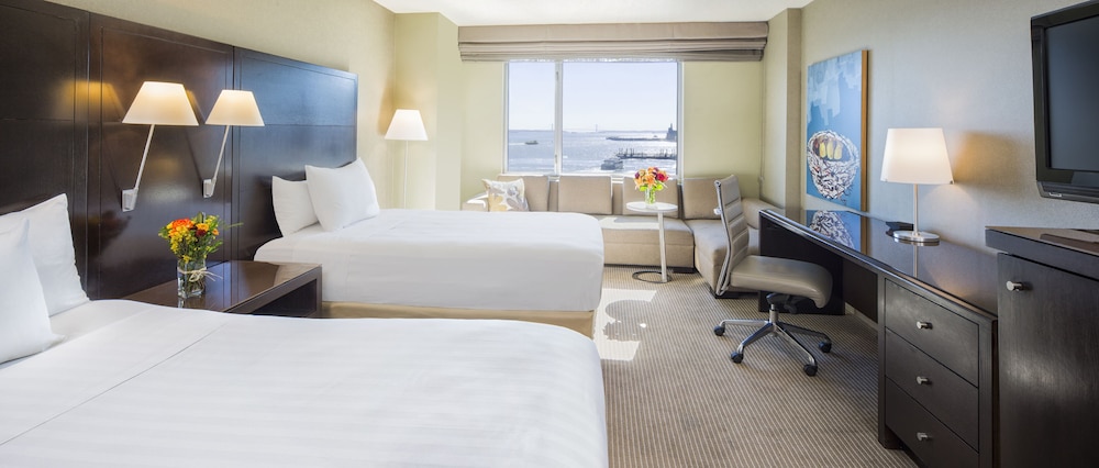 Hyatt Regency Jersey City on the Hudson 24/61