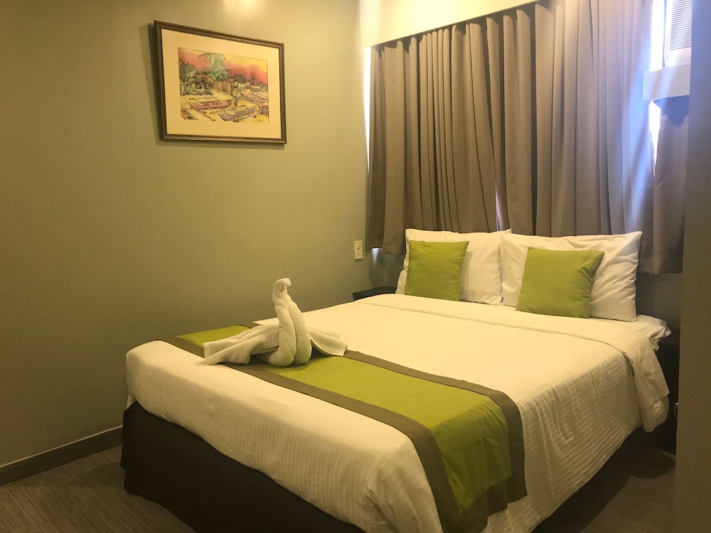 Cebu R Hotel Capitol 8/34