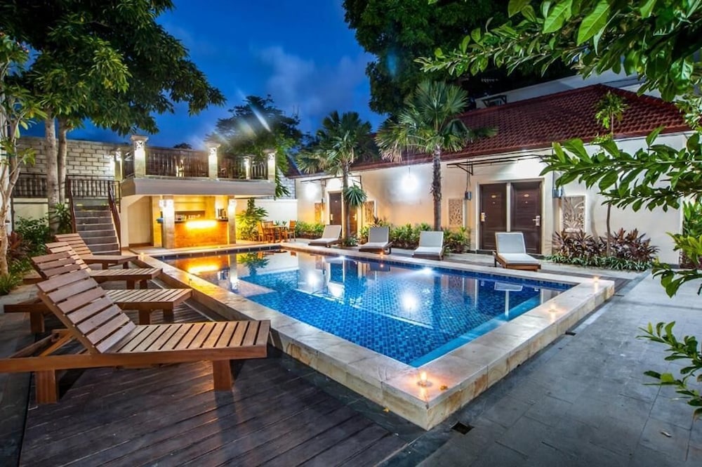 Kelan Tel Bali 36/43
