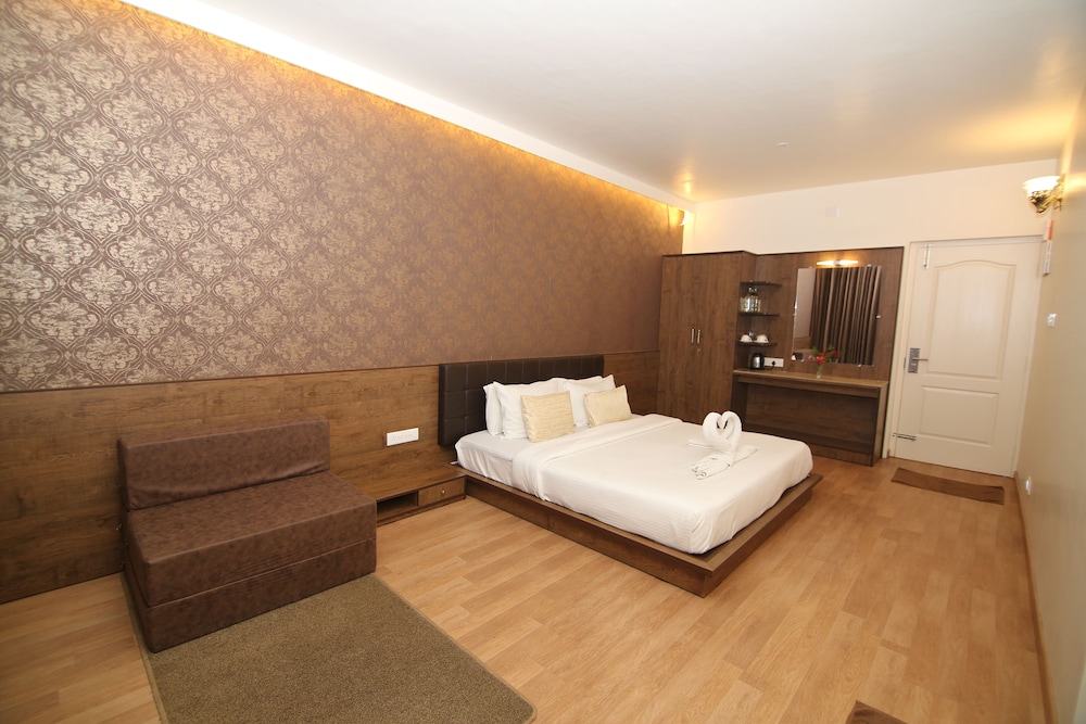 Delightz Inn Tiger Hill Resorts 13/50