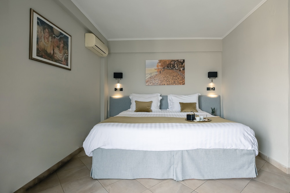 Akti Hotel 23/66