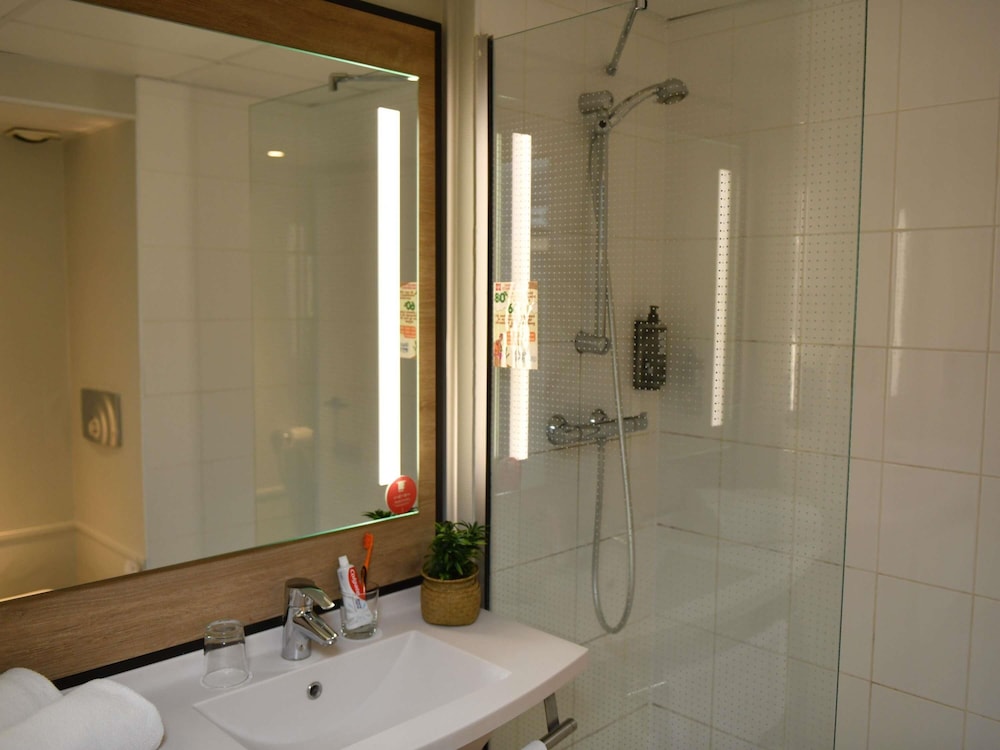 ibis Chateauroux 50/52