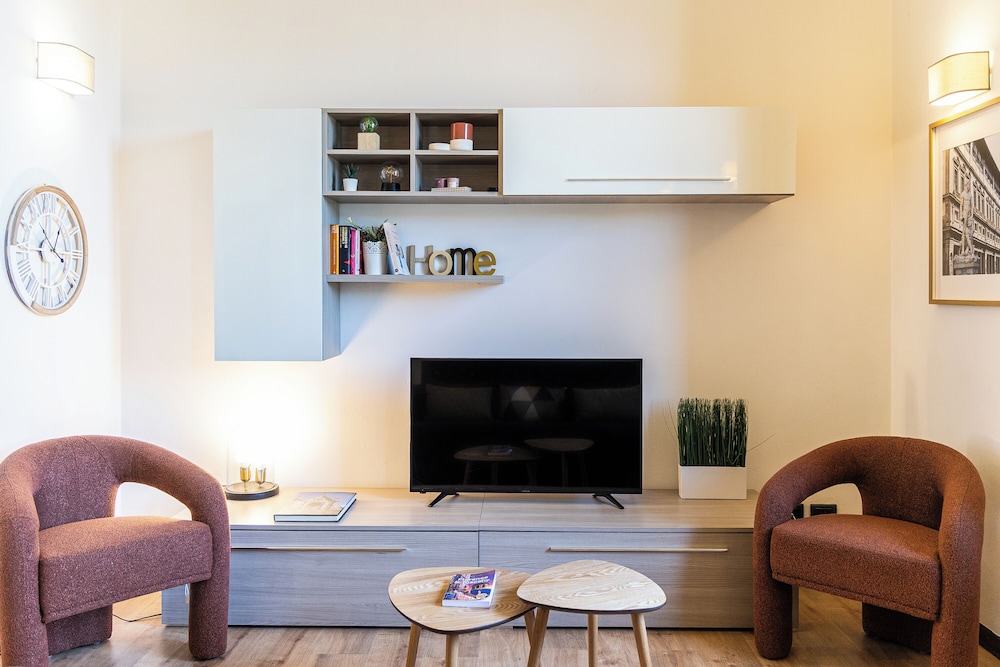 Rental In Rome Rosselli Palace Deluxe 4 Apartment 35/49