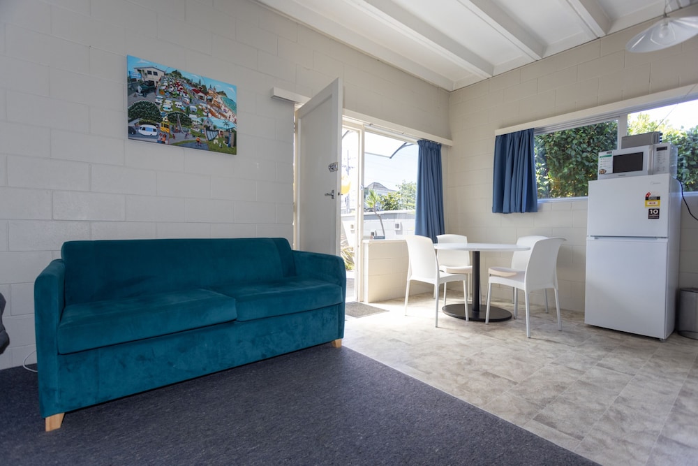 Cosy Corner Holiday Park 28/50