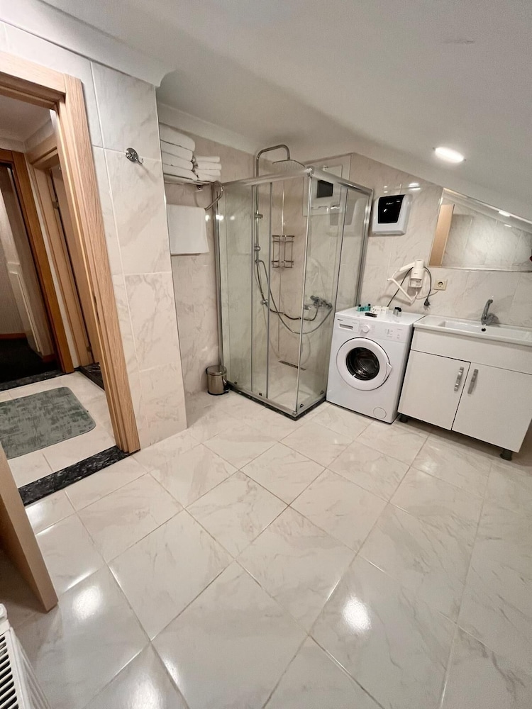 Simal Hotel 30/50