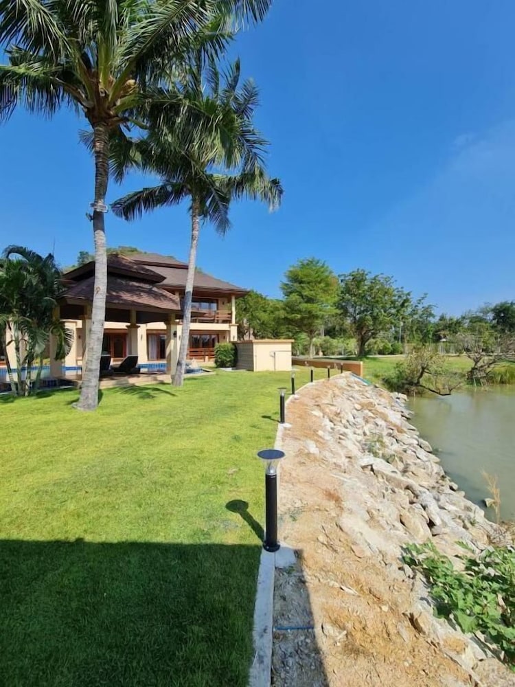 Elegancy Resort Hua Hin 45/50