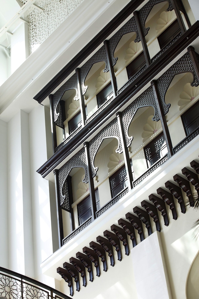 Bab Al Qasr Hotel in ABU DHABI