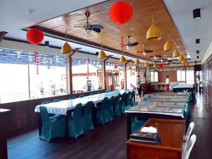 Mansinam Hotel & Resort 6/9