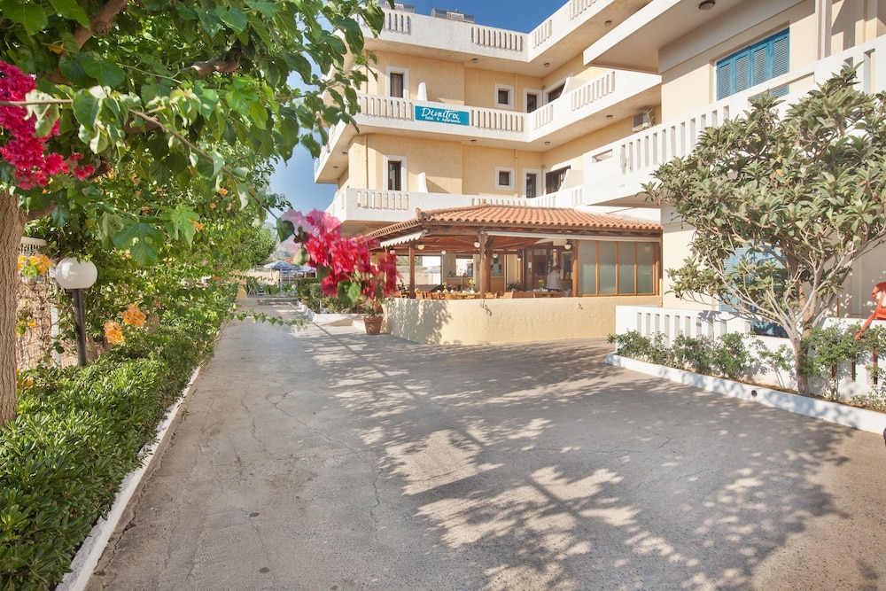 Dimitra Hotel & Apartments by Omilos Hotels 40/48