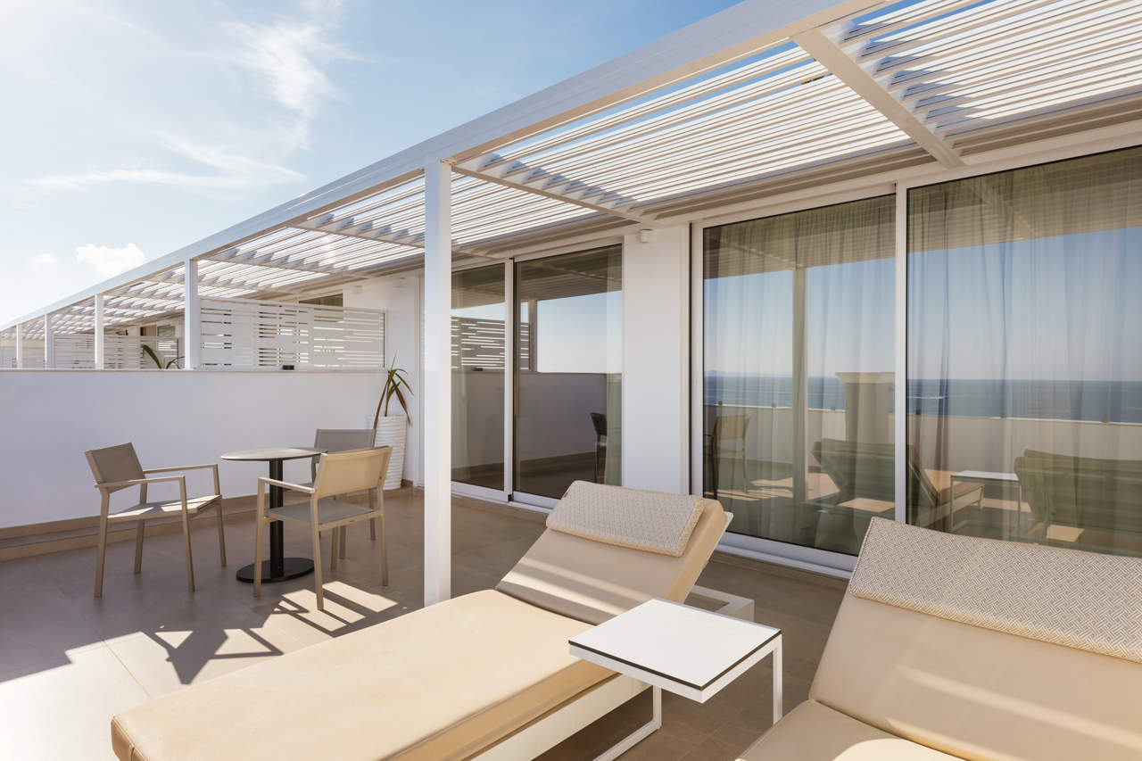 Alexandra Beach Resort & Spa 108/138