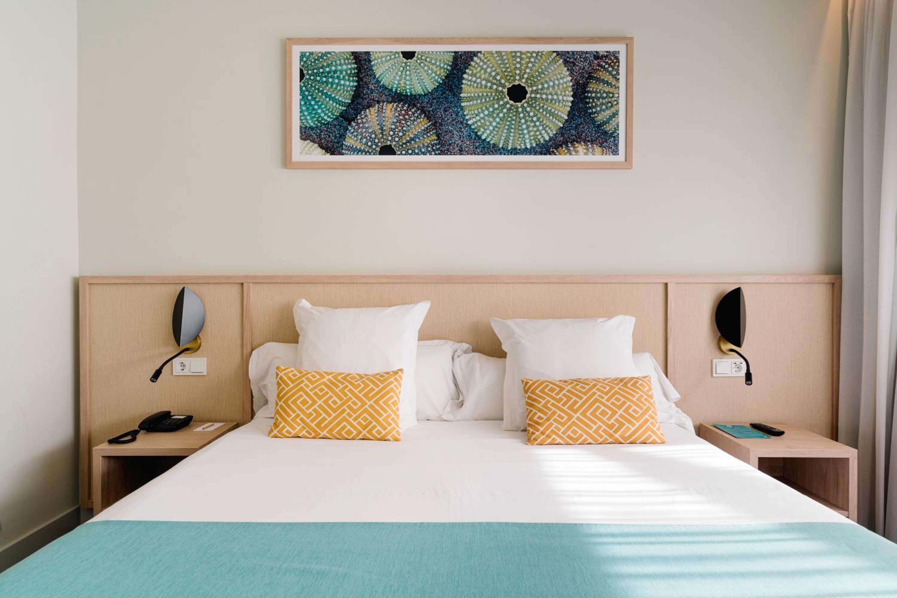 Premium, Double Bed