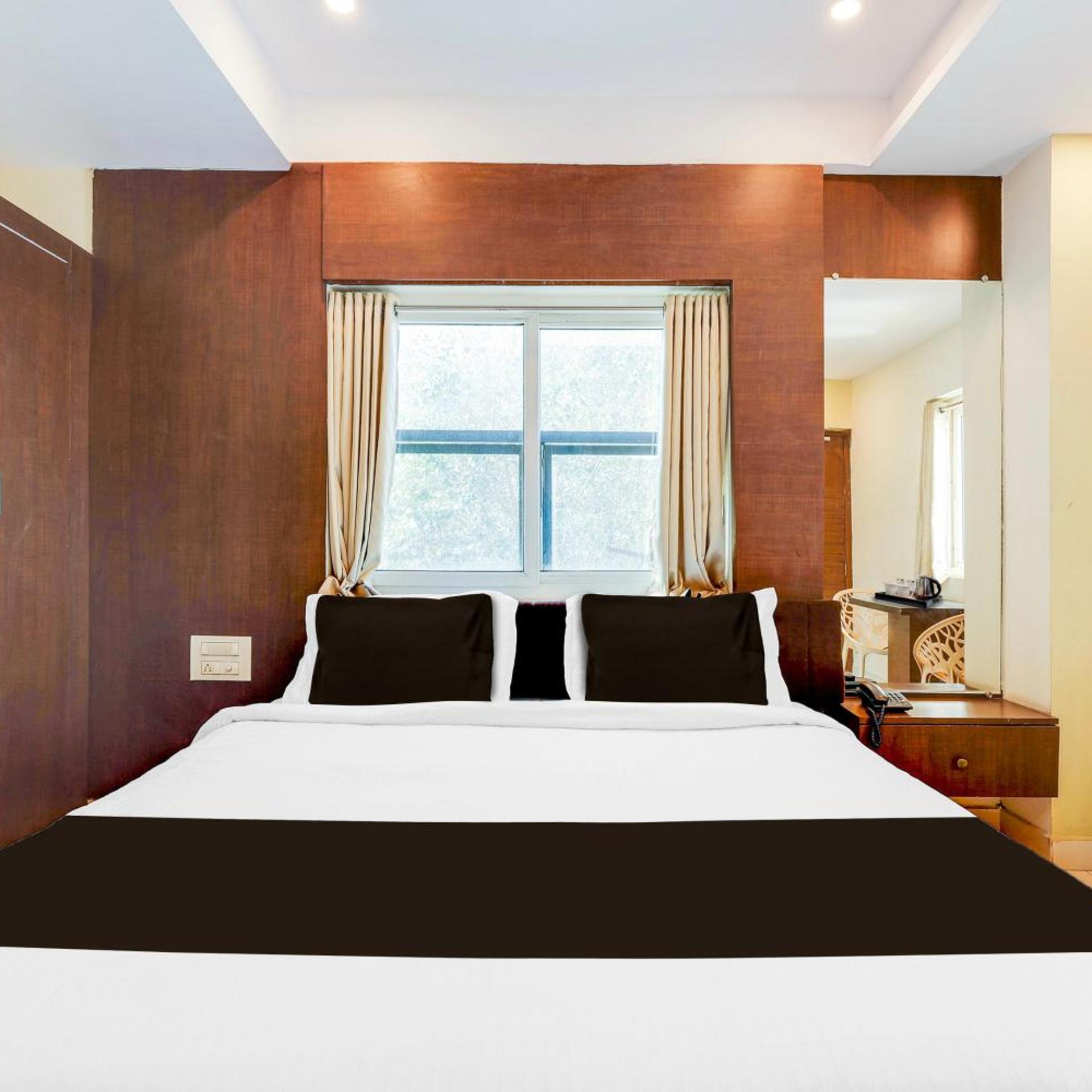 Sri Maharaja Inn 33/50