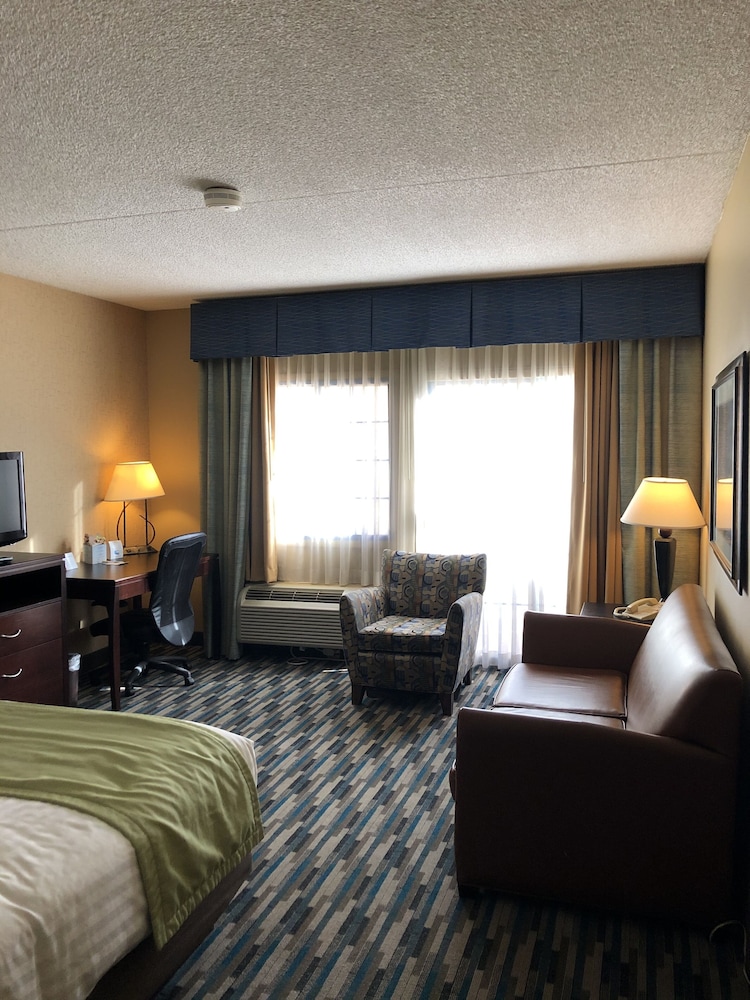 Days Inn & Suites by Wyndham Mesa Near Phoenix 22/36