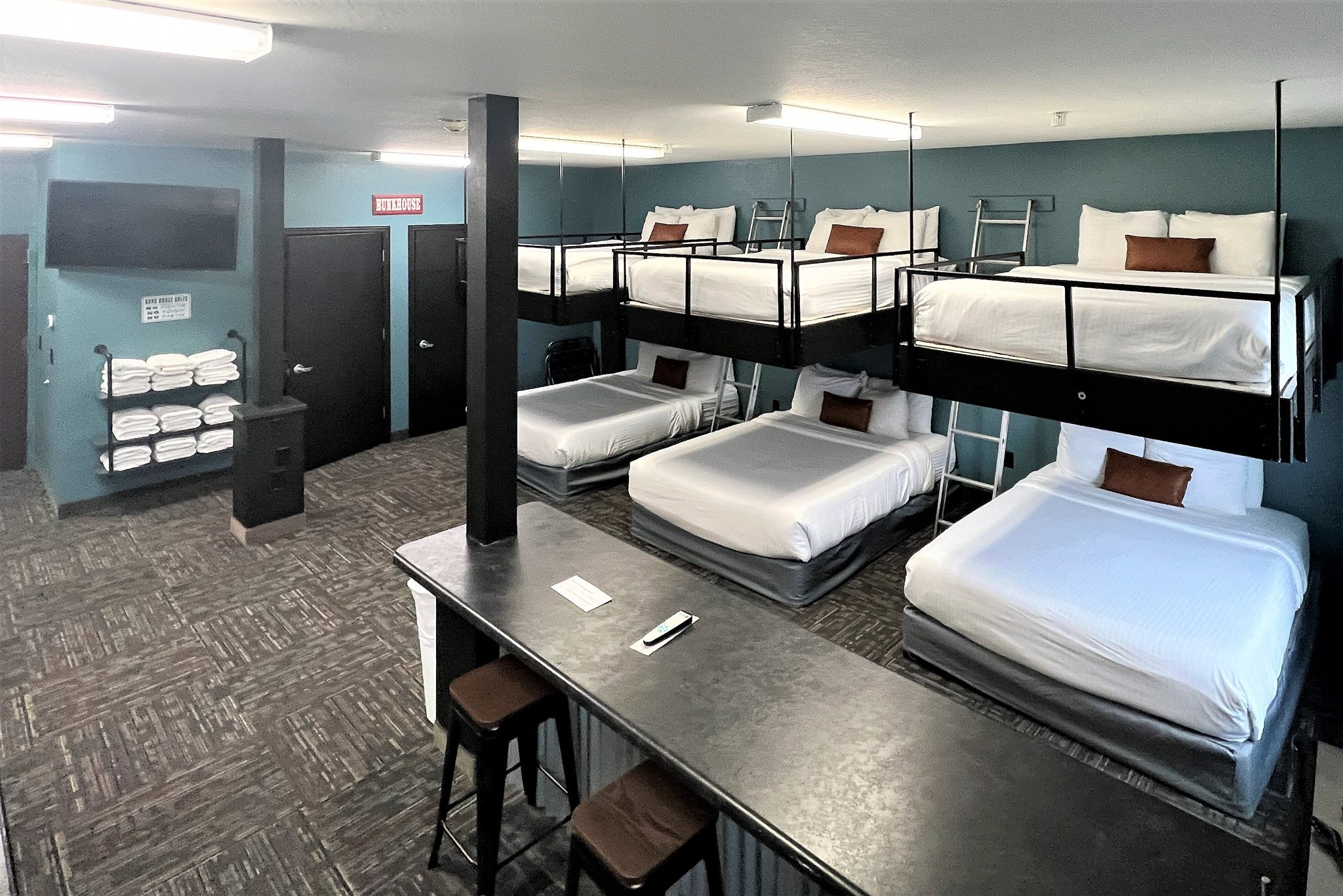 Metropolis Resort 47/67