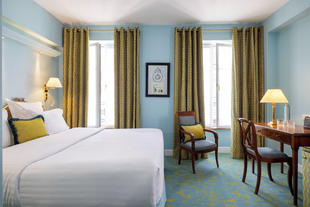SUPERIOR, DOUBLE BED