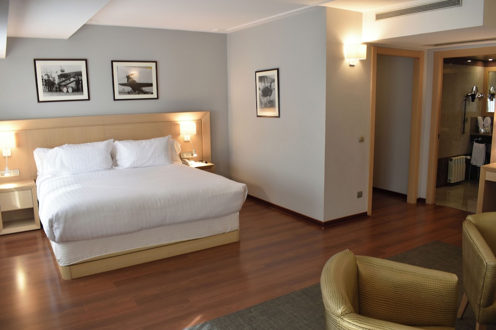 Suites Plaza Hotel & Wellness 18/50