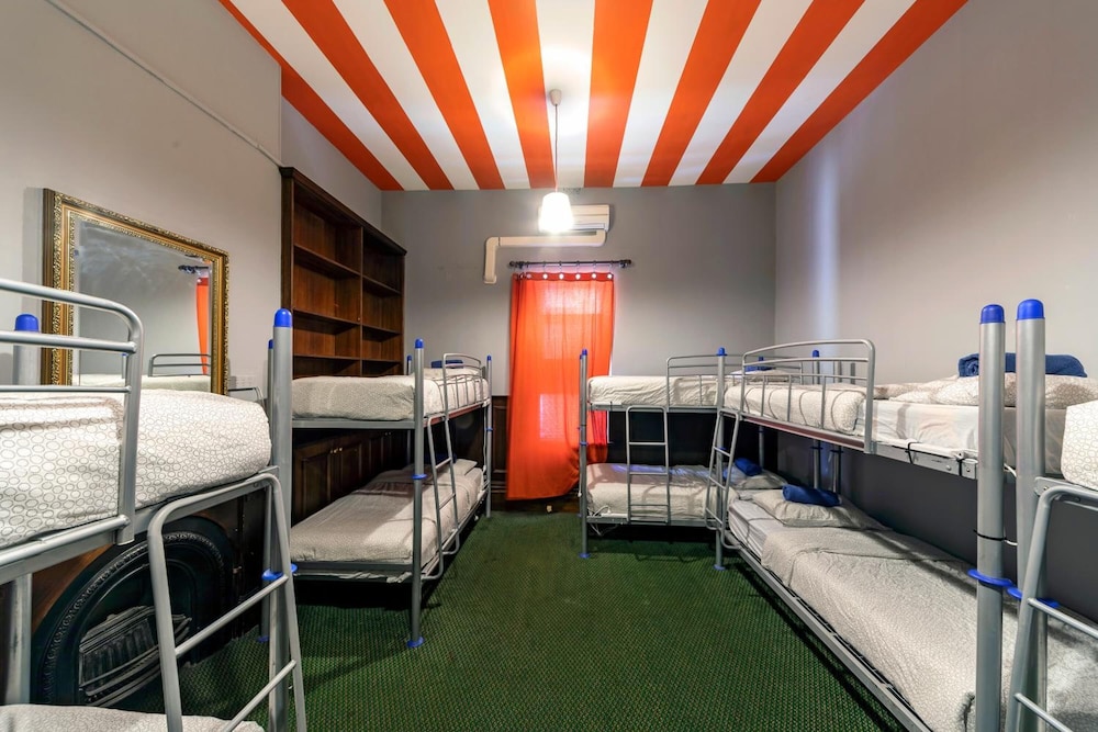 Tequila Sunrise Hostel 18/29