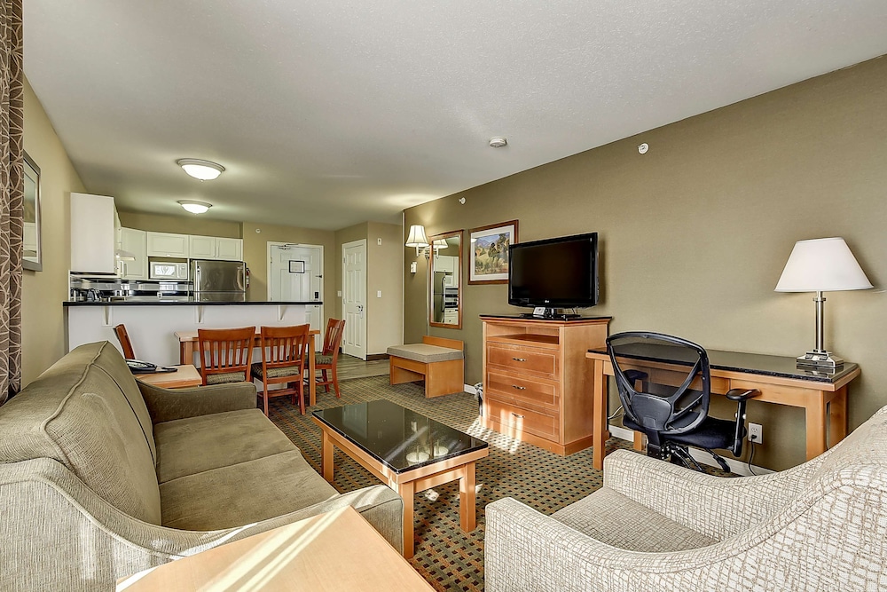Best Western Plus Osoyoos Hotel And Suites 34/50
